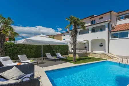 Location Villa à Sveti Lovrec 12 personnes