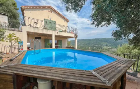 Location Maison à Châteauneuf Villevieil 4 personnes