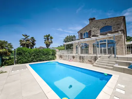Location Villa à Cesano 8 personnes