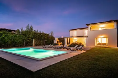 Location Villa à Kastelir 8 personnes