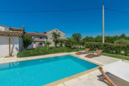 Location Maison à Gedici 4 personnes