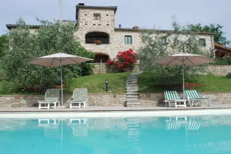 Location Villa à Poppi 12 personnes