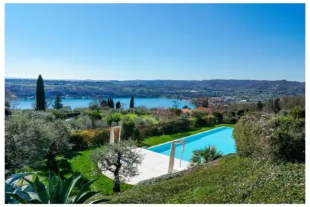 Location Maison à Salo' 4 personnes