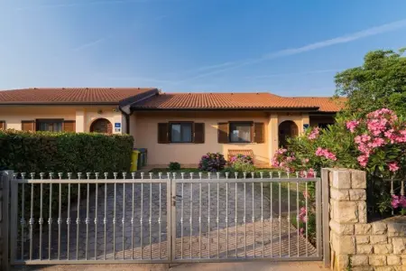 Location Maison à Kaštelir 7 personnes