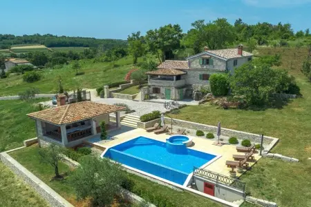 Location Villa à Vižinada 8 personnes