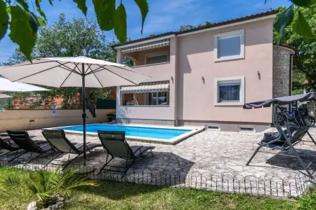 Location Villa à Pula 10 personnes