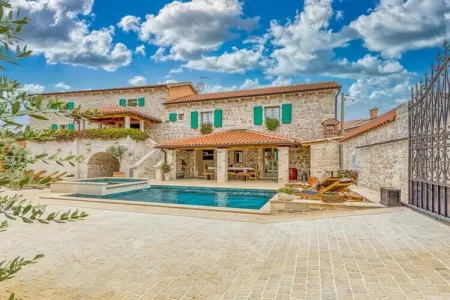 Location Villa à Sveti Lovreč 12 personnes