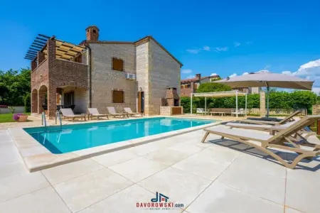 Location Villa à Butkovici 10 personnes