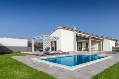 Location Villa à Cukrici 5 personnes