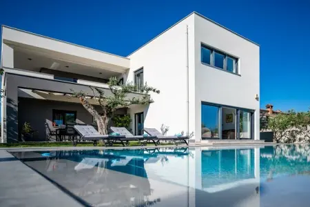 Location Villa à Pula 12 personnes