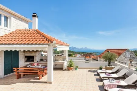 Location Villa à Selca 8 personnes