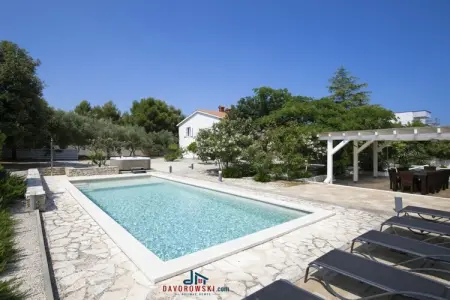 Location Villa à Ližnjan 12 personnes