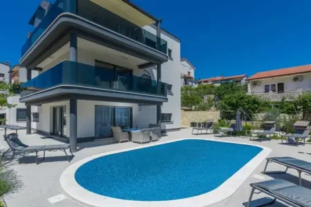 Location Villa à Pula 12 personnes