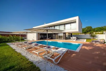 Location Villa à Rovinjsko Selo 10 personnes