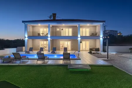Location Villa à Peruški 10 personnes