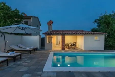 Location Villa à Vadreš 6 personnes