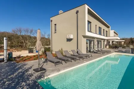 Location Villa à Pula 8 personnes