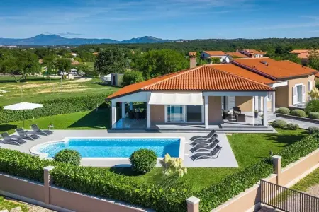 Location Villa à Rogočana 6 personnes