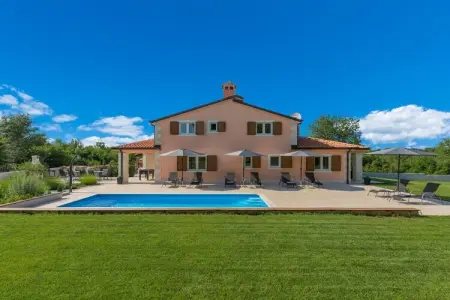 Location Villa à Porec 12 personnes