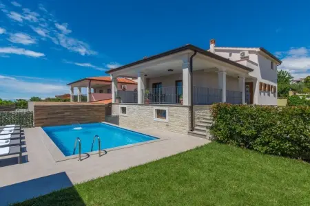 Location Villa à Kaštelir 8 personnes