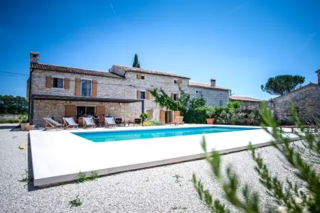 Location Villa à Kurili 10 personnes