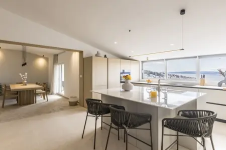 Location Maison à Okrug Gornji 10 personnes