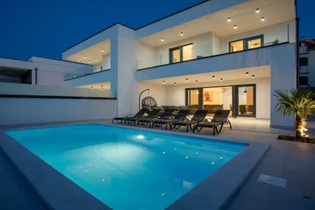 Location Villa à Klimno 8 personnes