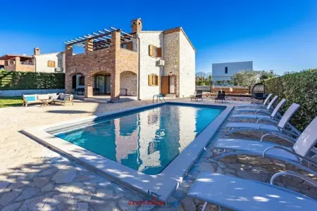 Location Villa à Butkovići 8 personnes