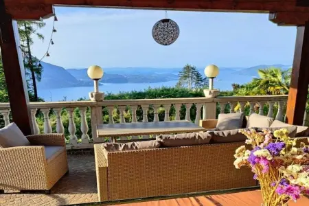 Location Villa à Bee 6 personnes