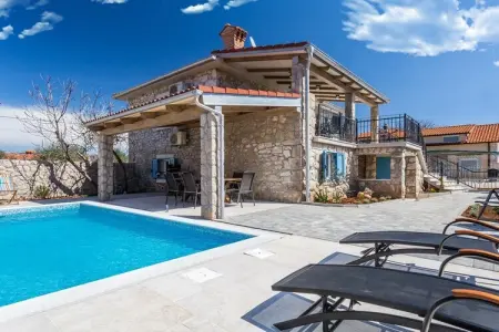 Location Maison à Hlapa 6 personnes