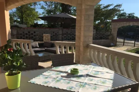 Location Maison à Vrsi Zukve 5 personnes
