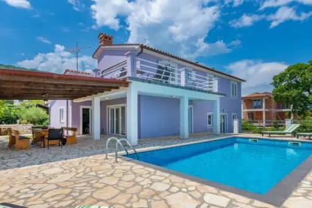 Location Maison à Labin 8 personnes