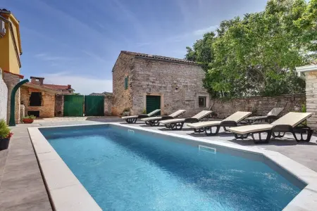 Location Villa à Gajana 8 personnes