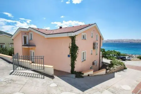 Location Maison à Karlobag 6 personnes