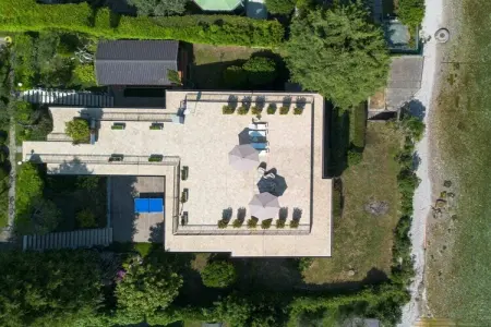 Location Villa à  14 personnes