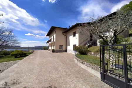 Location Maison à  5 personnes
