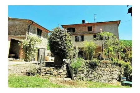 Location Maison à Volterrano 9 personnes
