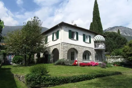 Location Gîte à Musso (CO) 5 personnes