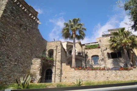 Location Maison à Cipressa 4 personnes