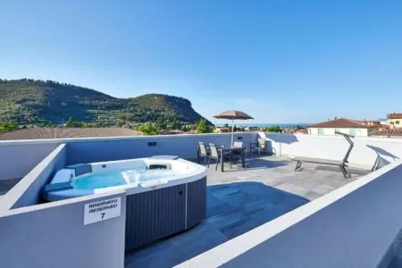 Location Maison à Garda 4 personnes