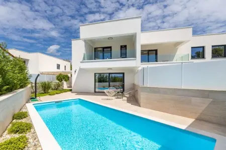 Location Villa à Linardići 8 personnes