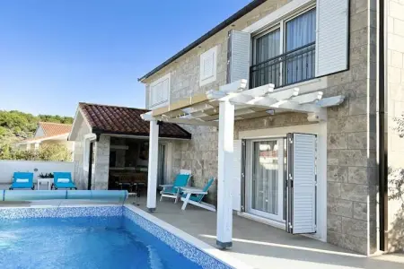 Location Villa à Rogoznica 8 personnes