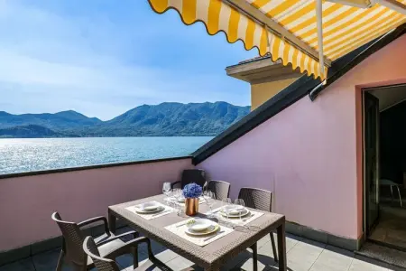 Location Maison à Ghiffa 6 personnes