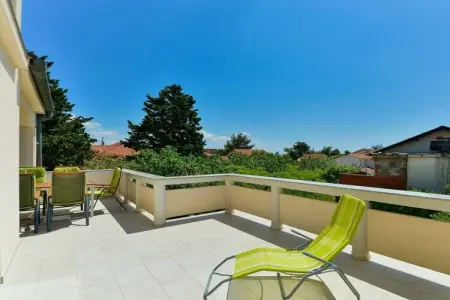 Location Maison à Vir 6 personnes