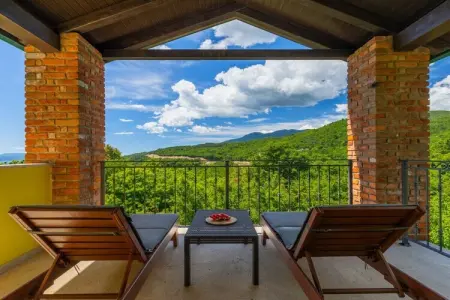Location Villa à Brseč 18 personnes