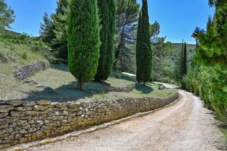Location Gîte à Apt 12 personnes