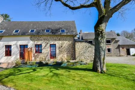Location Maison à Bonnemain 4 personnes