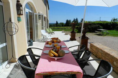 Location Maison à Mâcon   Vinzelles 12 personnes, Bourgogne