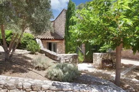 Location Maison à GORDES 4 personnes