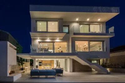 Location Villa à Kozino 10 personnes